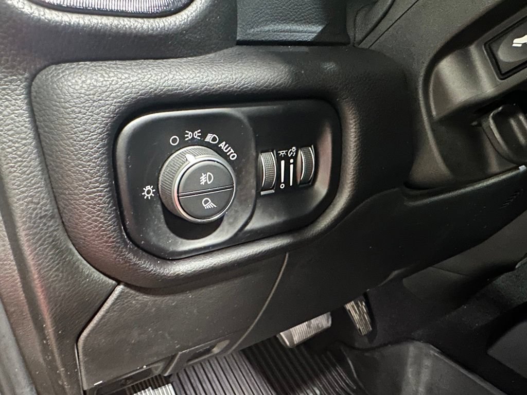 Used 2021 RAM 2500 Power Wagon AWD/4WD image 13