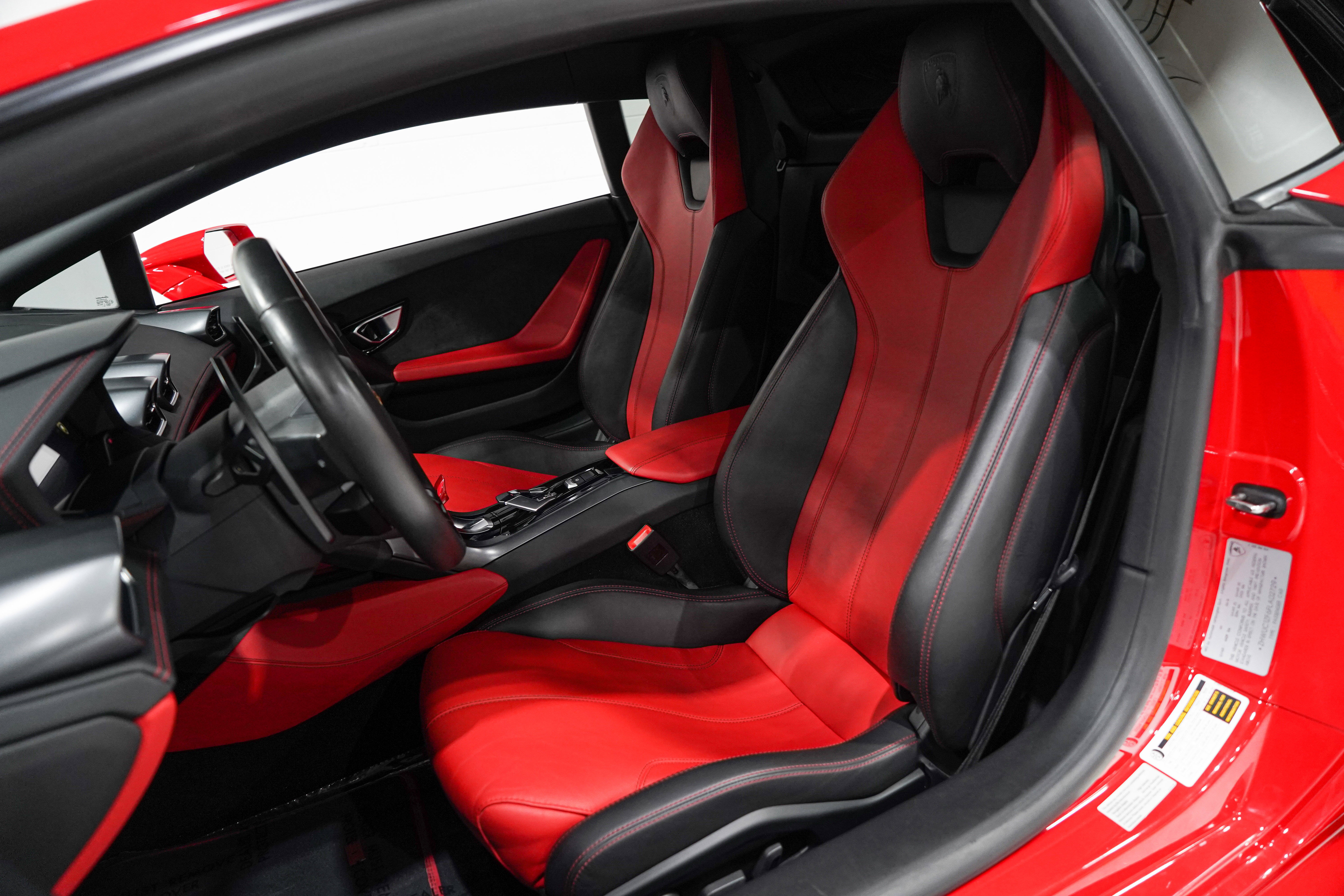 Used 2015 Lamborghini Huracan LP 610-4 AWD/4WD image 9