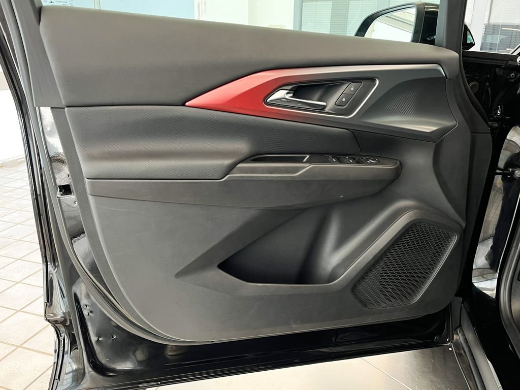 Certified 2024 Chevrolet Equinox EV RS image 14