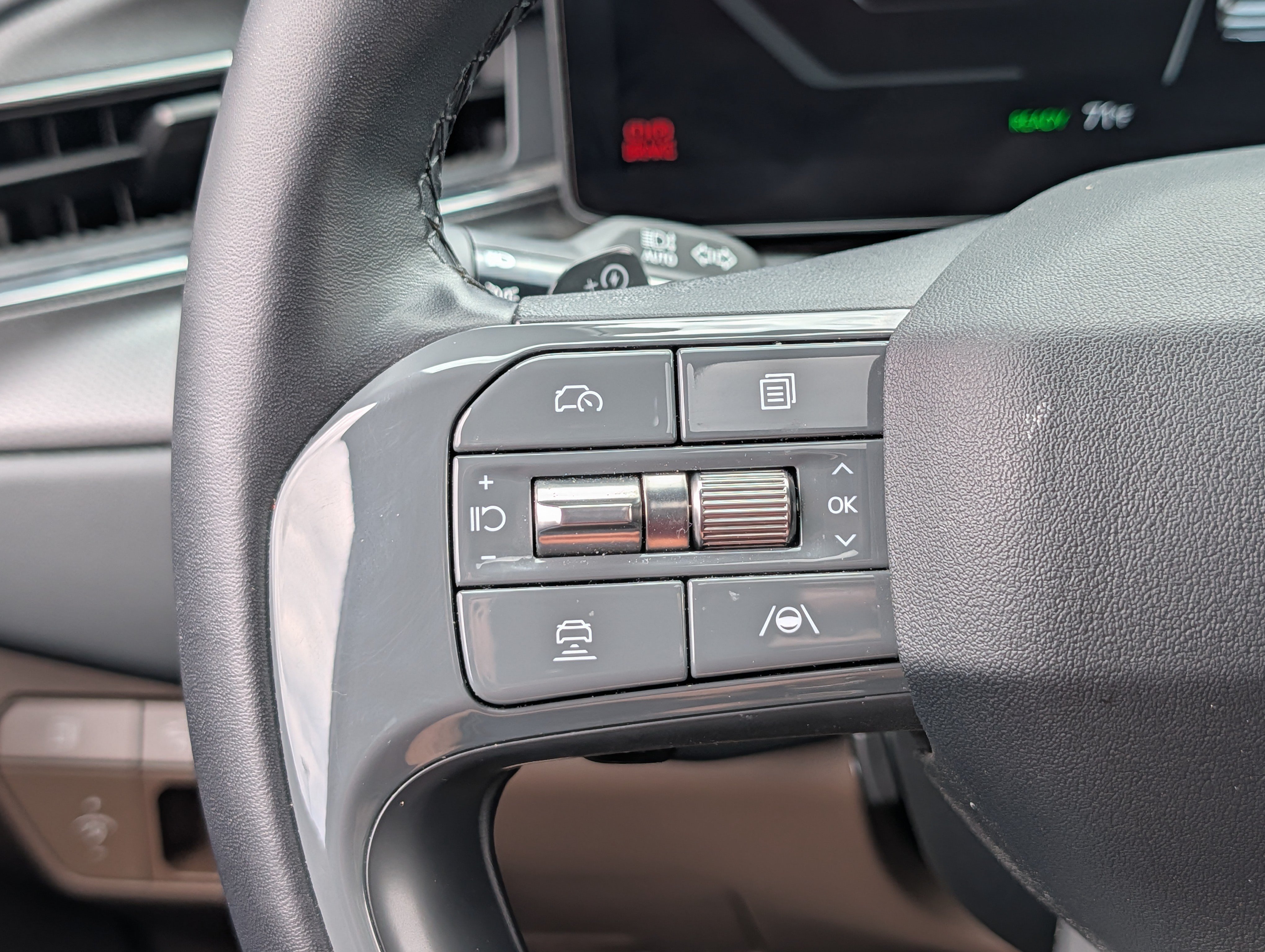 Certified 2024 Kia EV9 GT-Line AWD/4WD image 31
