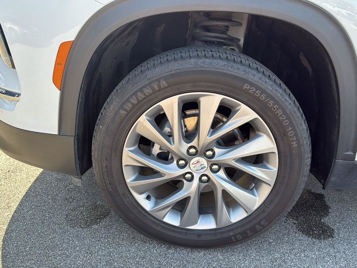 Used 2026 Buick Enclave Preferred AWD/4WD image 16