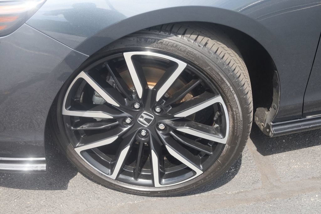 Used 2023 Honda Accord Touring image 15