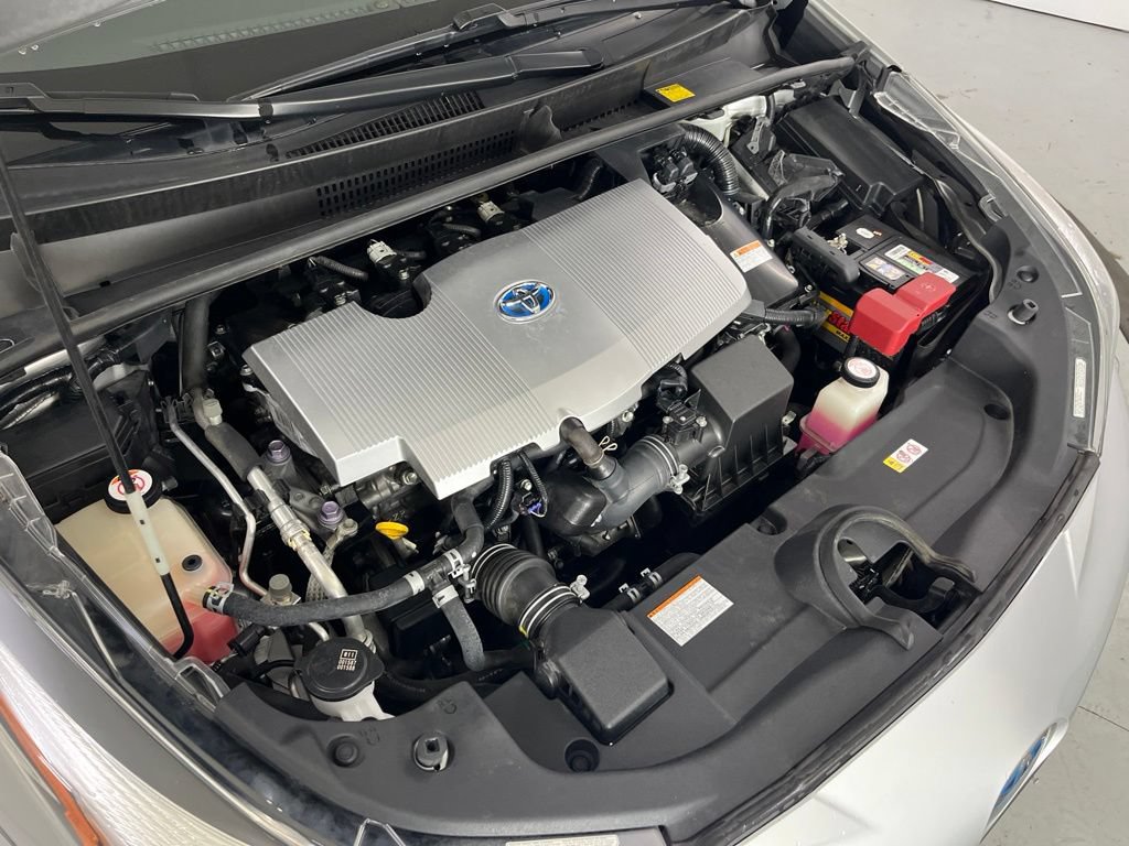 Used 2017 Toyota Prius Two w/ Prius Two Safety Plus Package FWD image 12