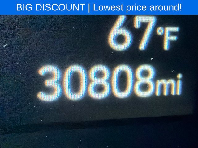 Used 2025 Hyundai Venue SEL FWD image 46