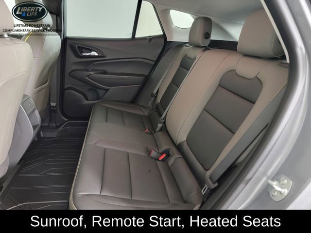 Used 2025 Chevrolet Trax ACTIV w/ Sunroof Package image 16