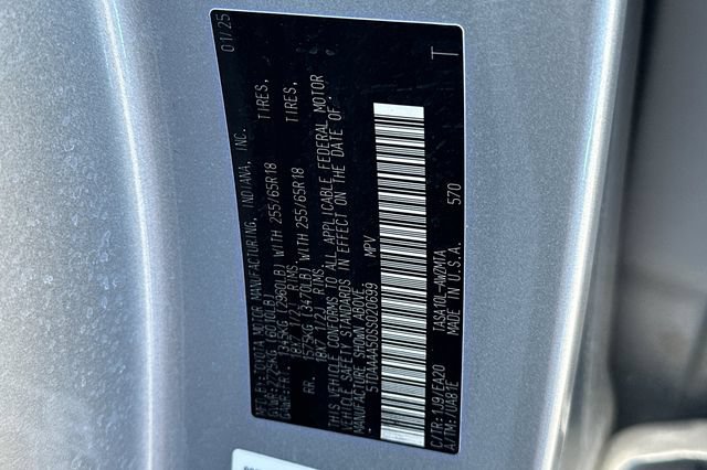 Certified 2025 Toyota Grand Highlander FWD image 36