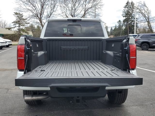 New 2026 Toyota Tacoma TRD Sport AWD/4WD image 9