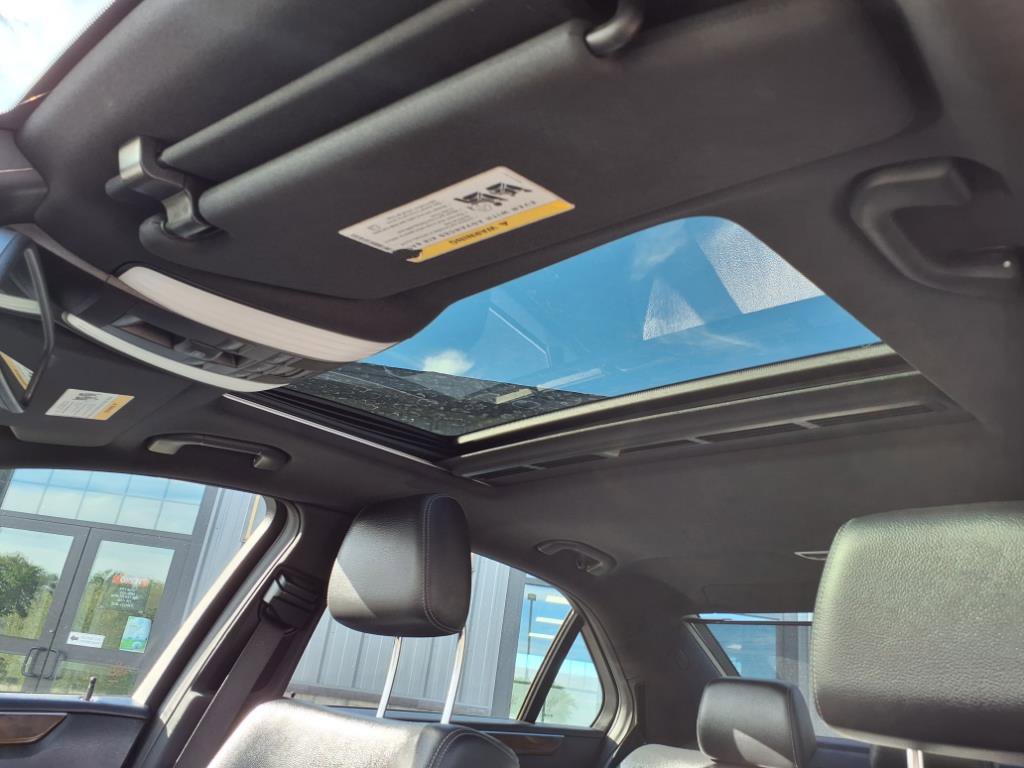 Used 2014 Mercedes-Benz E 350 4MATIC Sedan image 8