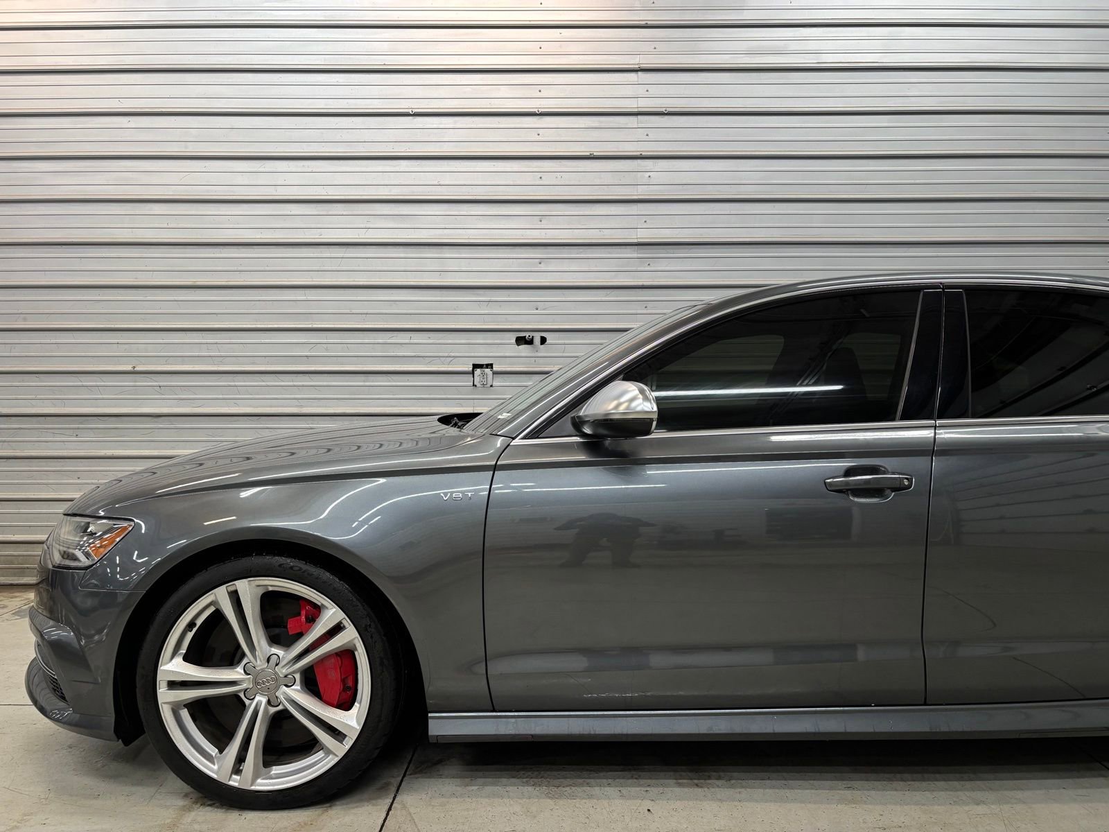 Used 2018 Audi S6 Premium Plus w/ S Sport Package image 3