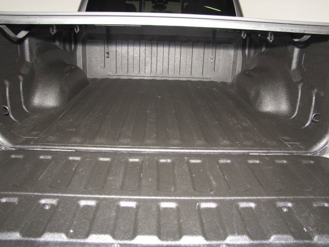 Used 2022 RAM 1500 Big Horn AWD/4WD image 18