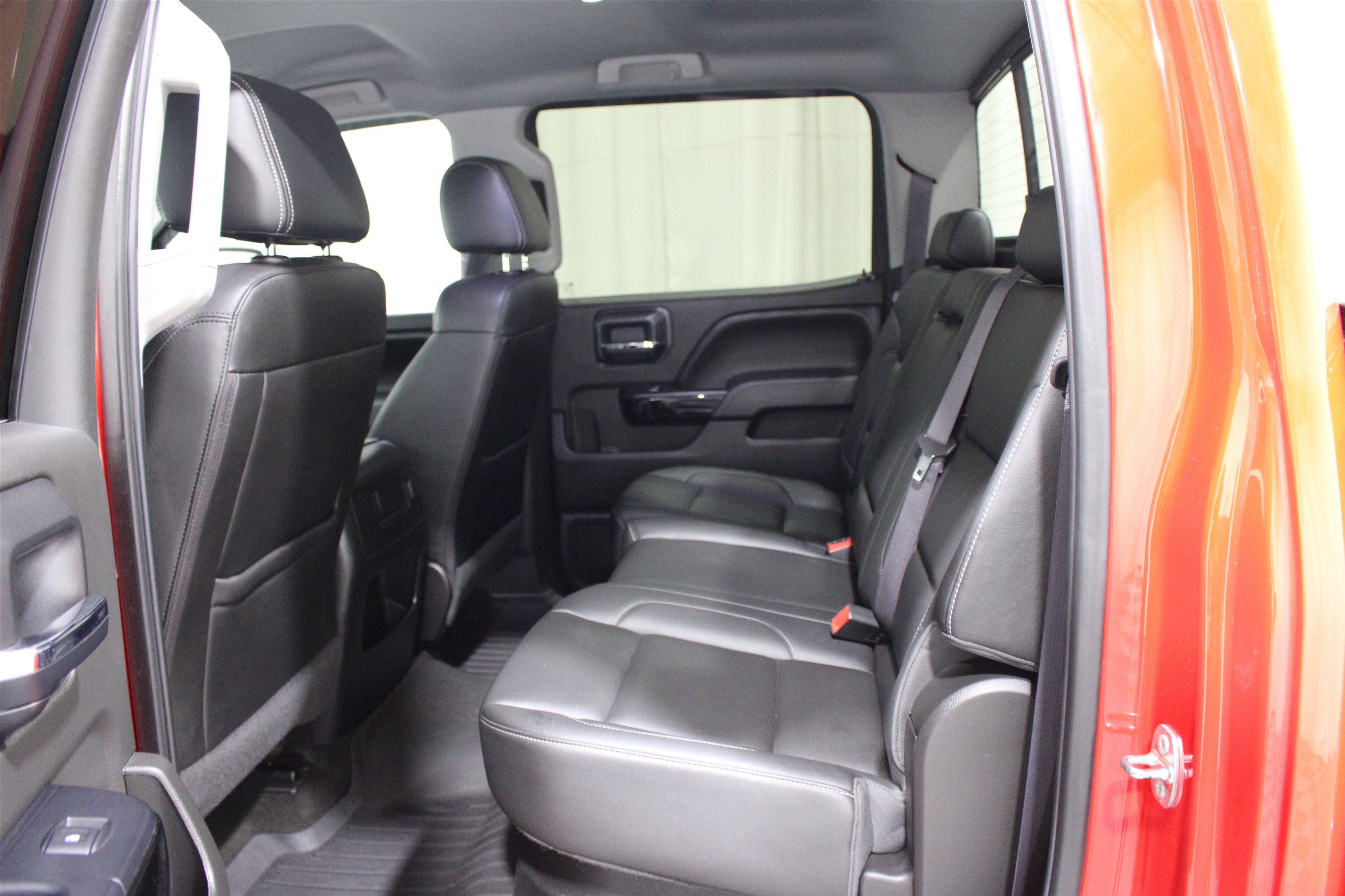 Used 2016 GMC Sierra 1500 SLT w/ SLT Preferred Package AWD/4WD image 19