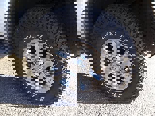 Used 2020 Toyota 4Runner SR5 Premium image 13