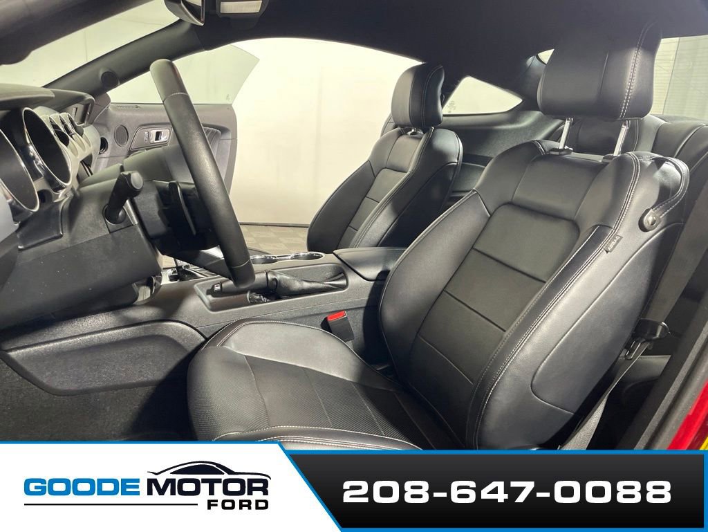 Used 2015 Ford Mustang GT Premium w/ Equipment Group 401A RWD image 10