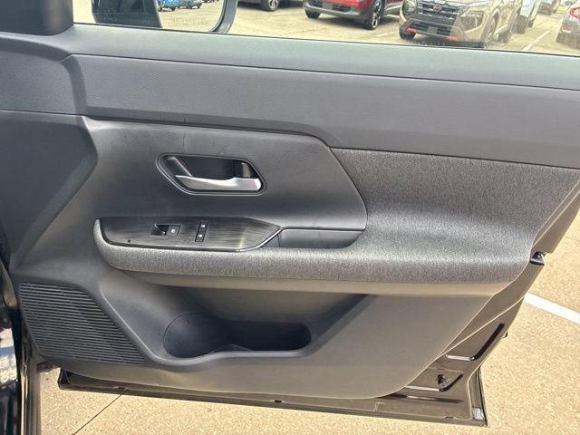 Used 2026 Nissan Kicks SV w/ Charging Package FWD image 13