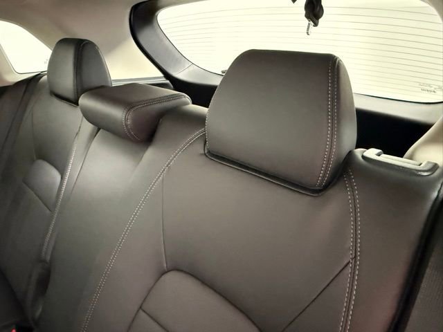 Used 2025 Honda HR-V EX-L image 38