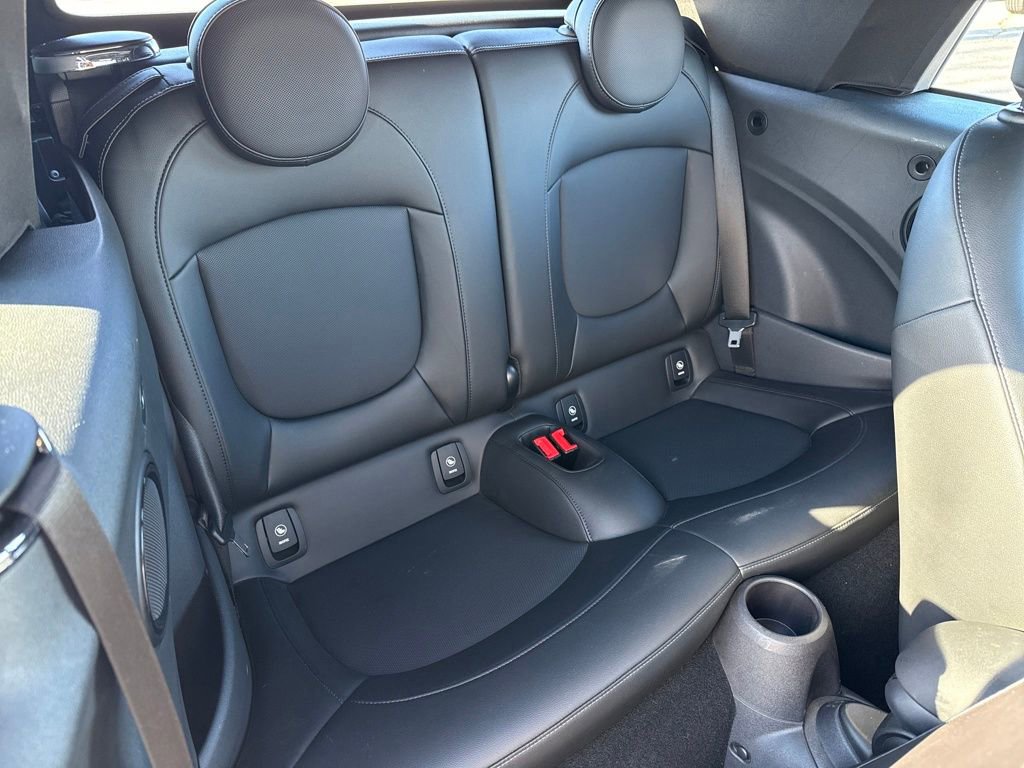 Used 2020 MINI Cooper Convertible image 21