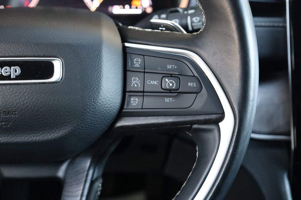 Used 2022 Jeep Grand Cherokee L Limited w/ Trailer Tow Group (B) image 30