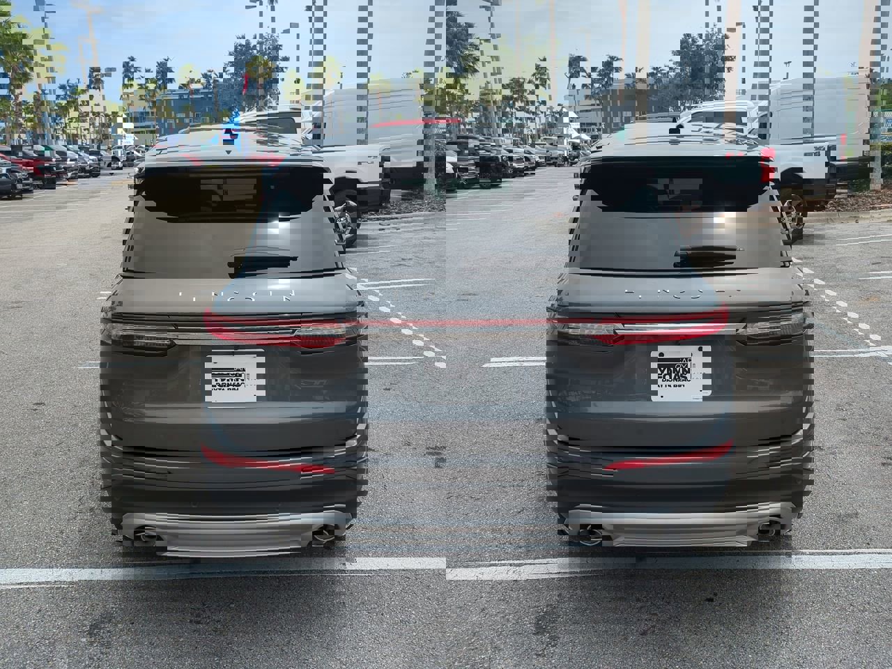 New 2025 Lincoln Corsair Reserve image 5