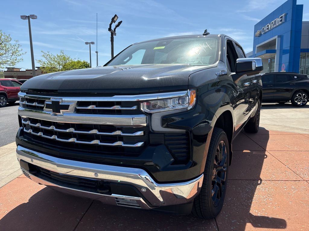 New 2025 Chevrolet Silverado 1500 LTZ w/ Technology Package image 3