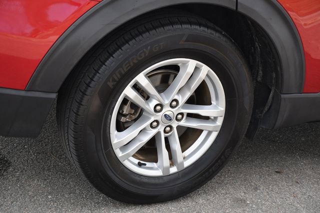 Used 2020 Ford Explorer XLT w/ Equipment Group 202A image 15