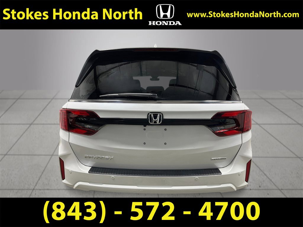 New 2026 Honda Odyssey Touring image 5