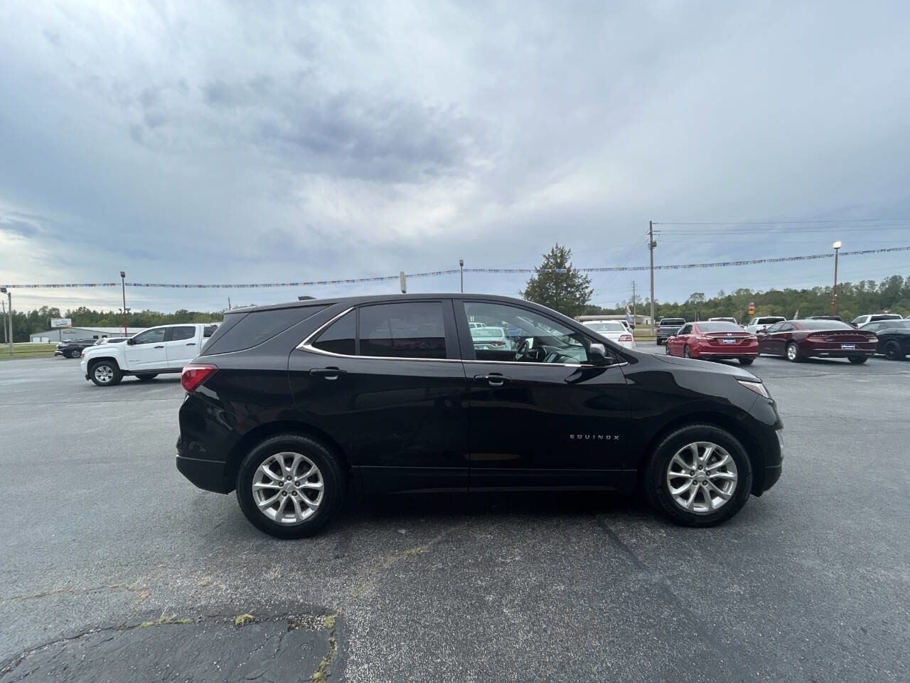 Used 2021 Chevrolet Equinox LT FWD image 4