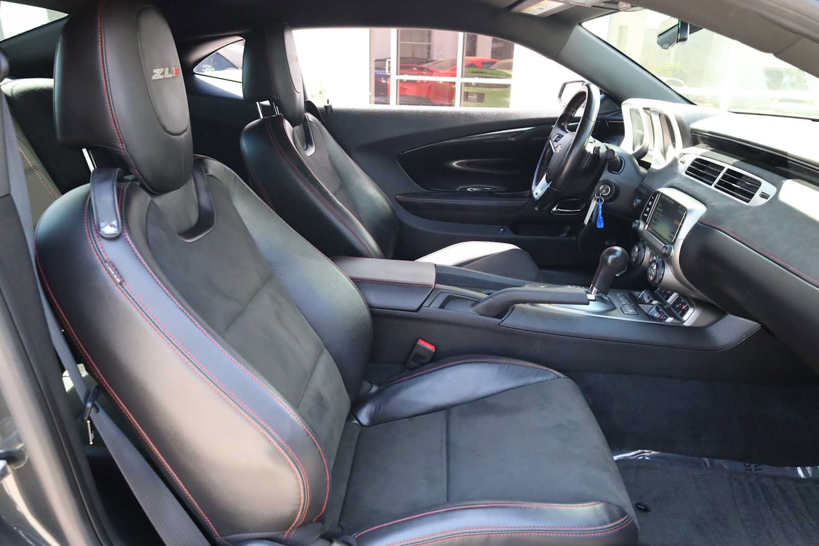 Used 2015 Chevrolet Camaro ZL1 RWD image 32