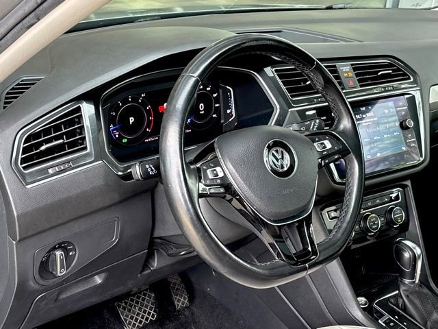 Used 2019 Volkswagen Tiguan SEL FWD image 18
