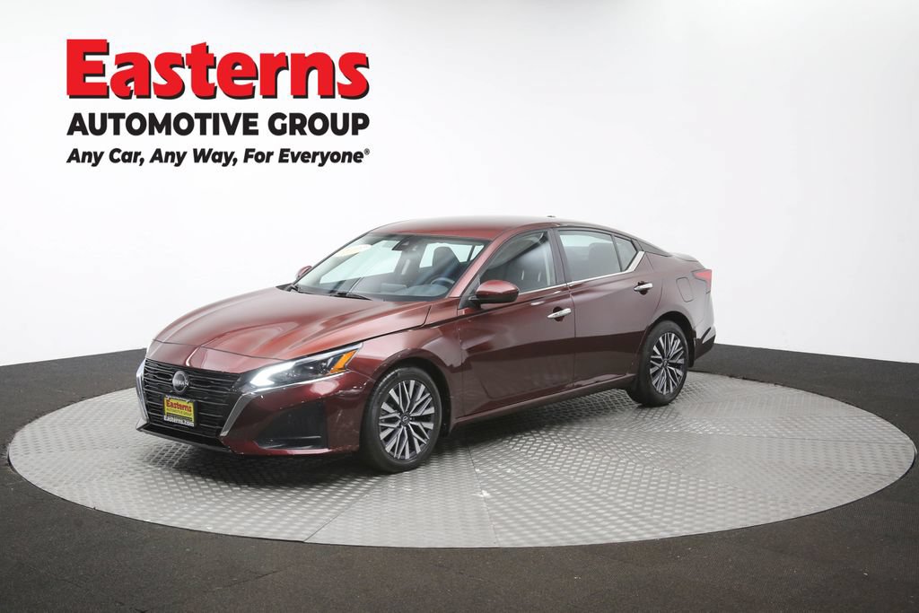 Used 2023 Nissan Altima 2.5 SV FWD image 55