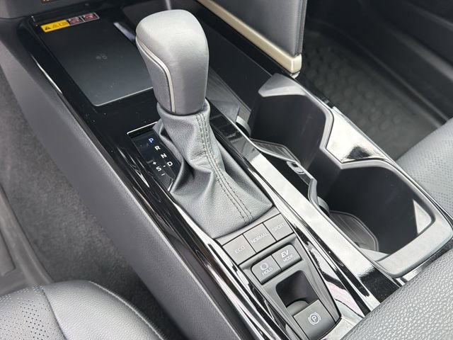 Used 2026 Toyota Camry XSE FWD image 19