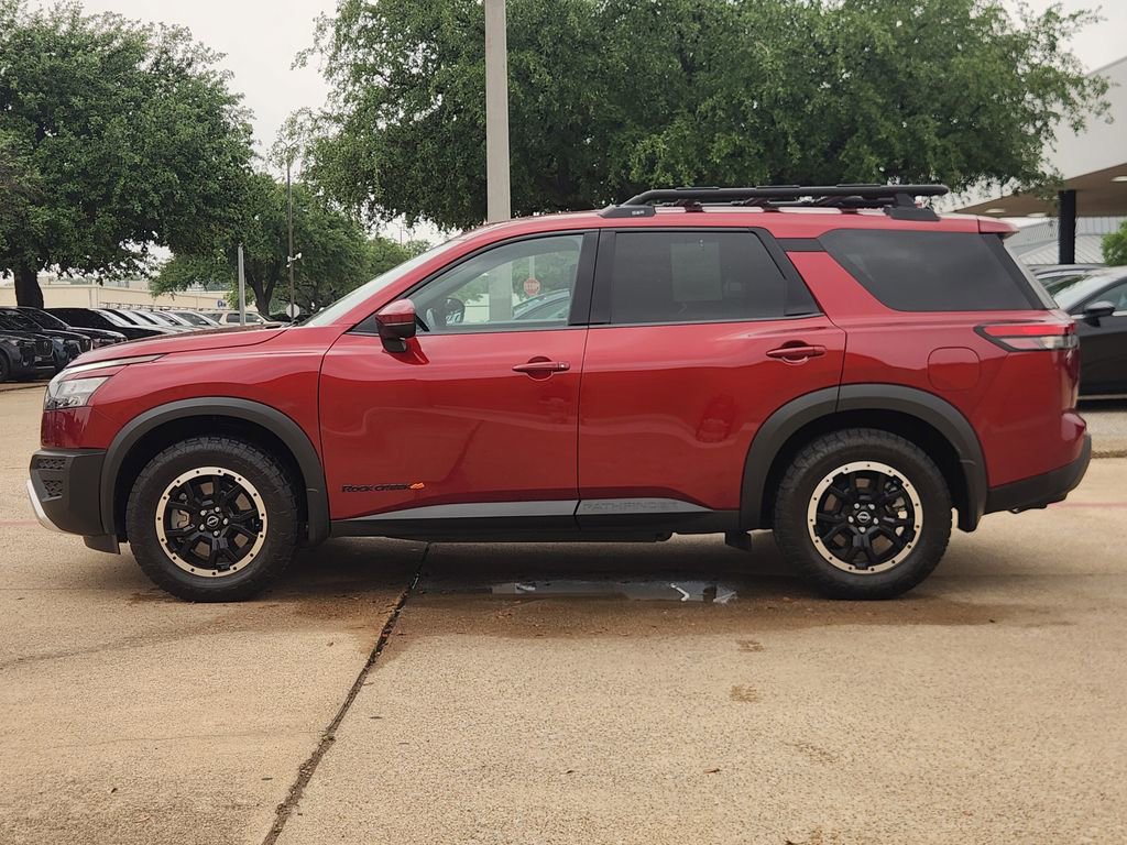 Used 2024 Nissan Pathfinder Rock Creek AWD/4WD image 4