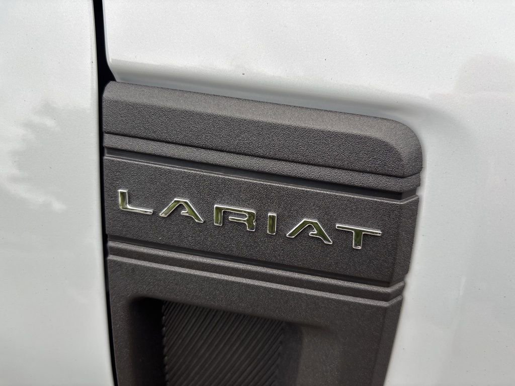 Used 2026 Ford Maverick Lariat AWD/4WD image 3