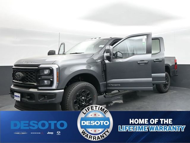 New 2026 Ford F250 Lariat w/ Black Appearance Package image 63