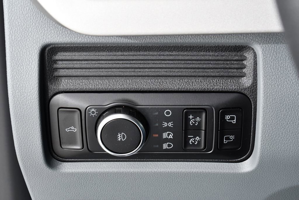 New 2026 Ford F250 XL w/ XL Driver Assist Package image 31