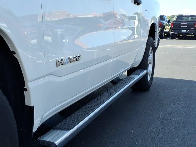 Used 2023 RAM 1500 Big Horn AWD/4WD image 34