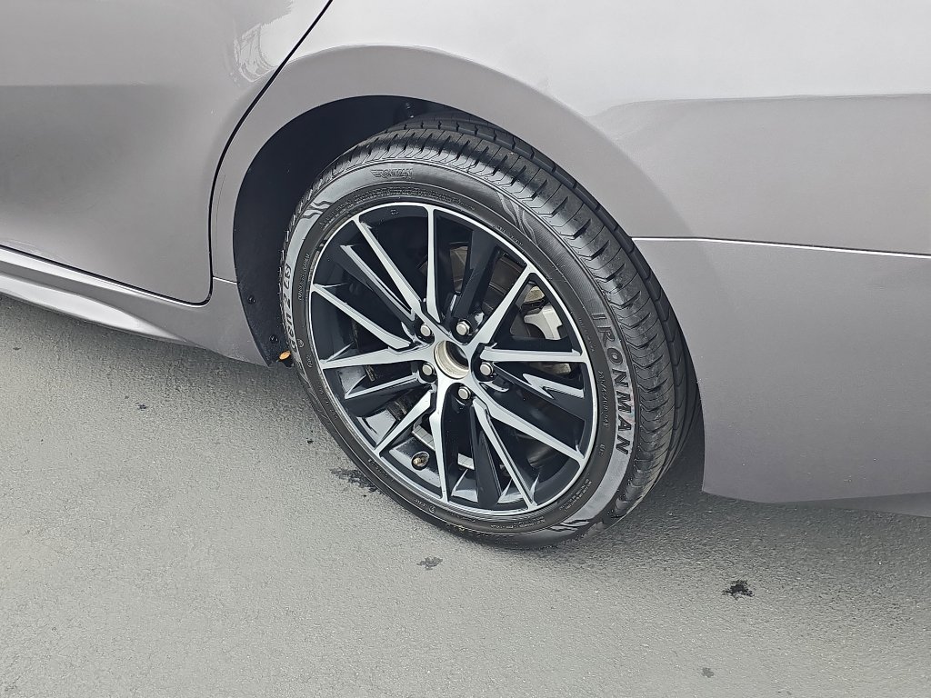 Certified 2024 Toyota Camry SE image 11