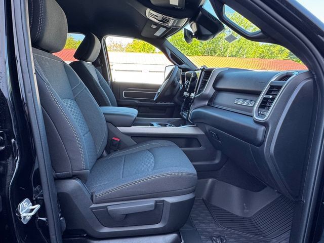 New 2026 RAM 2500 Big Horn AWD/4WD image 17