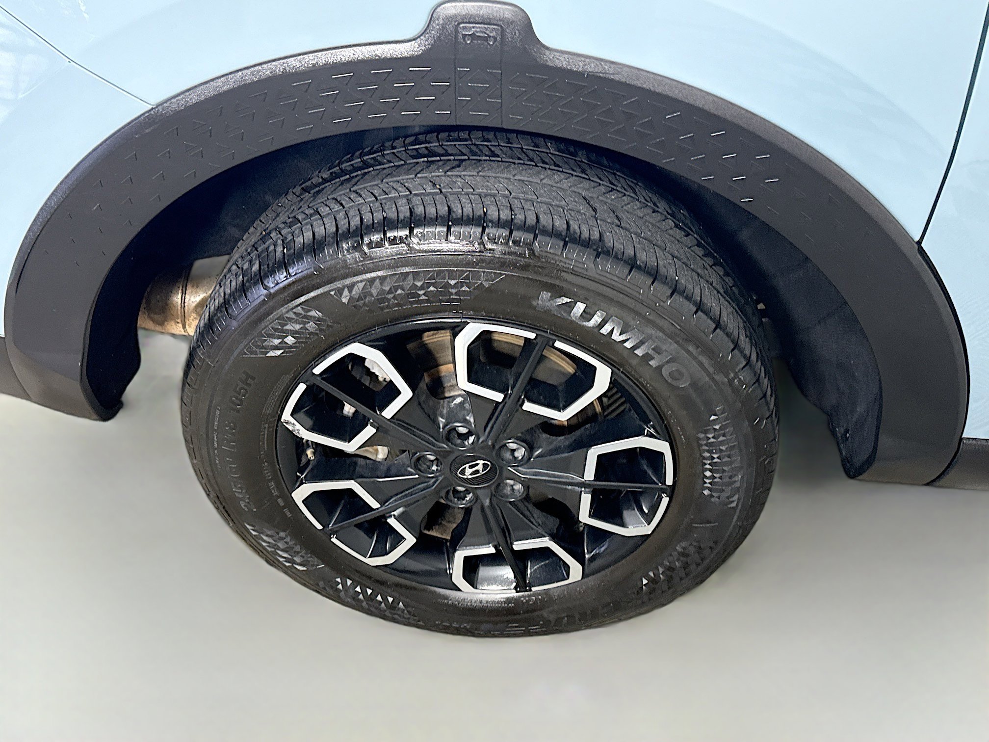 Used 2022 Hyundai Santa Cruz SE image 32