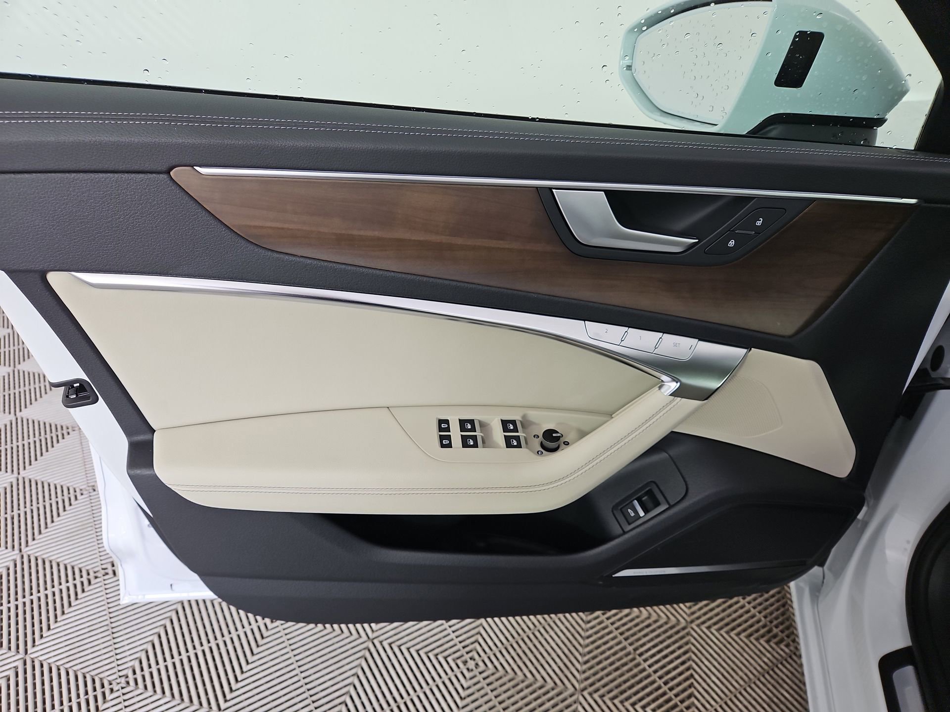 Certified 2025 Audi A6 Premium Plus w/ Premium Plus Package image 21