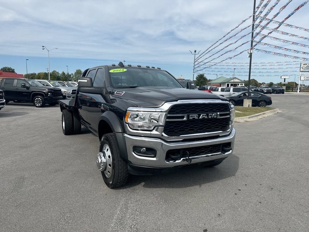 Used 2024 RAM 4500 Tradesman w/ Chrome Appearance Group AWD/4WD image 15