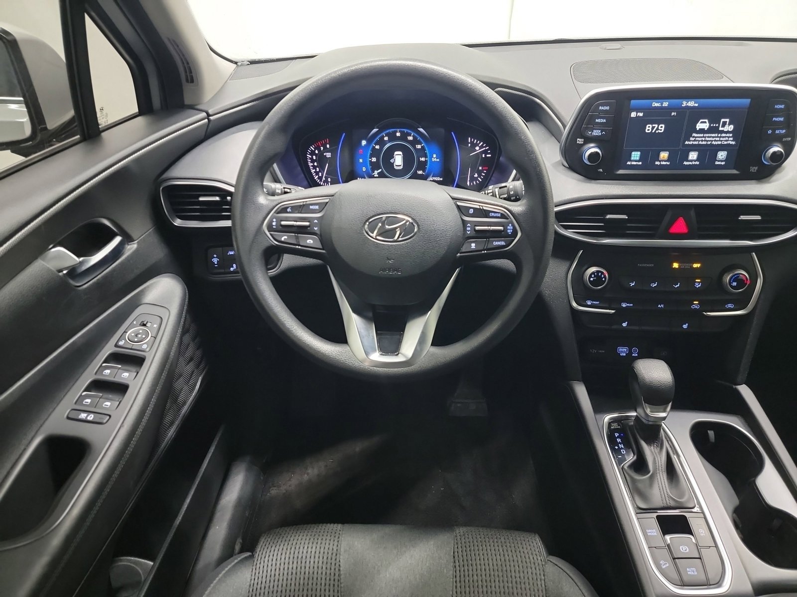 Used 2019 Hyundai Santa Fe SEL image 16