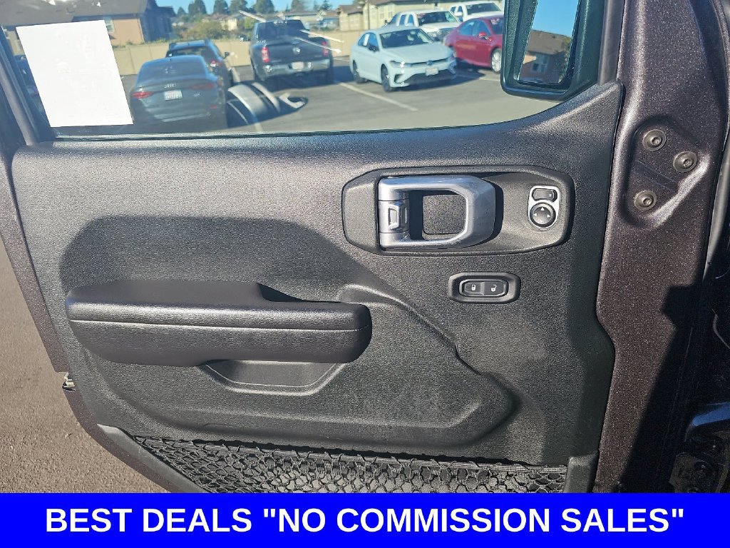 Used 2020 Jeep Wrangler Unlimited Rubicon AWD/4WD image 26