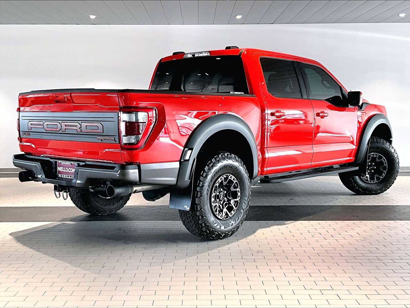 Used 2022 Ford F150 Raptor w/ Equipment Group 801A High image 10