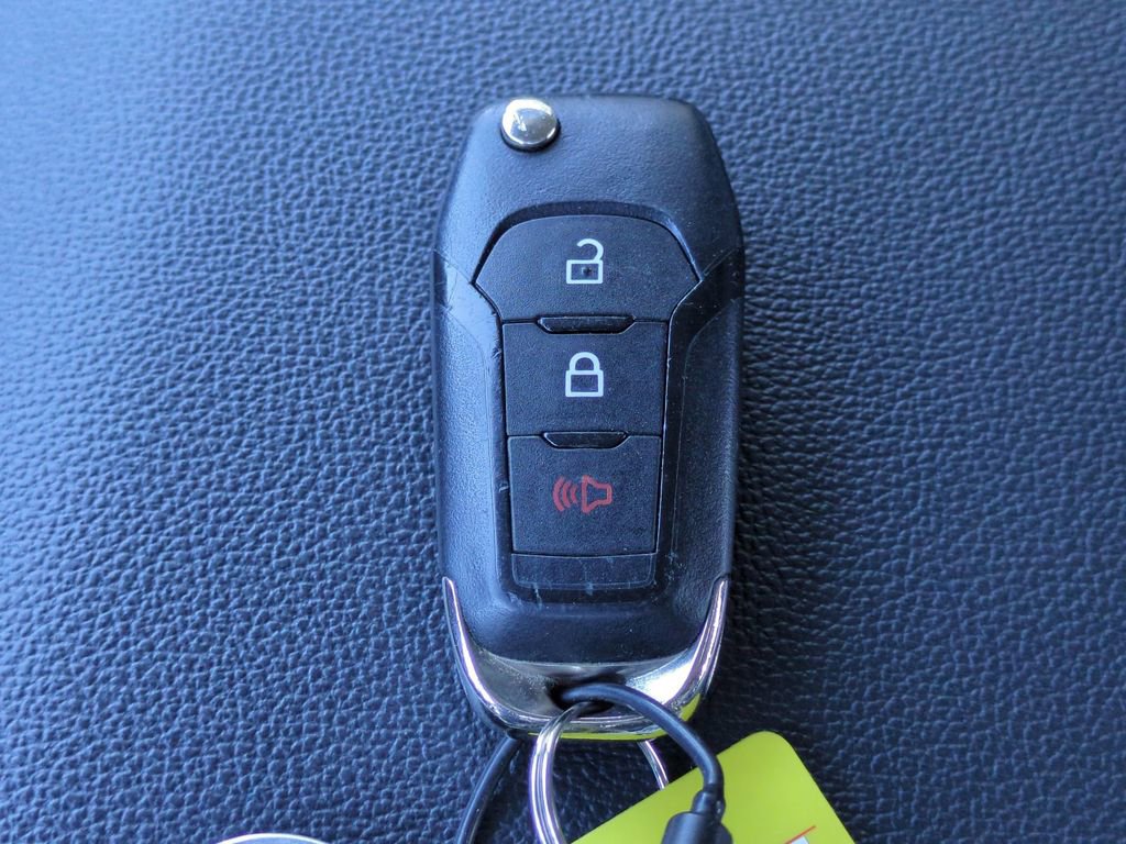 Used 2024 Ford F150 XLT w/ Mobile Office Package image 31