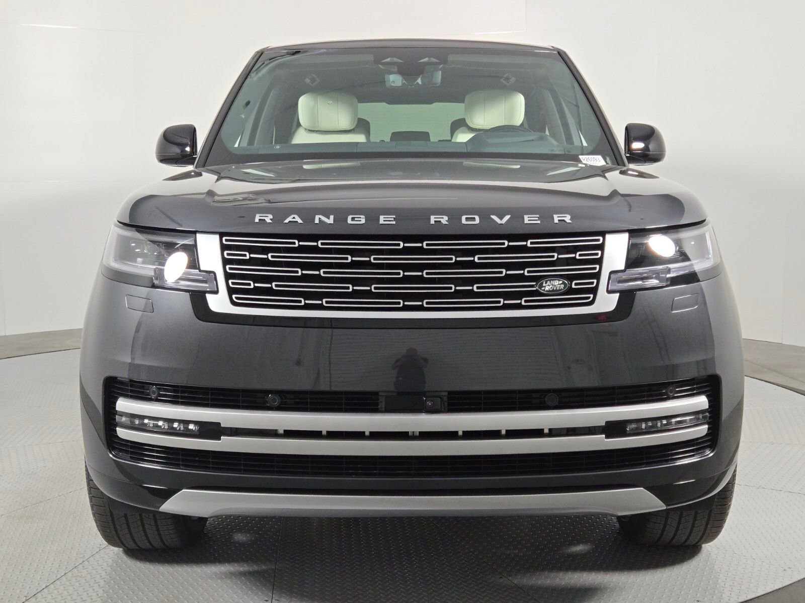 New 2026 Land Rover Range Rover Autobiography AWD/4WD image 8