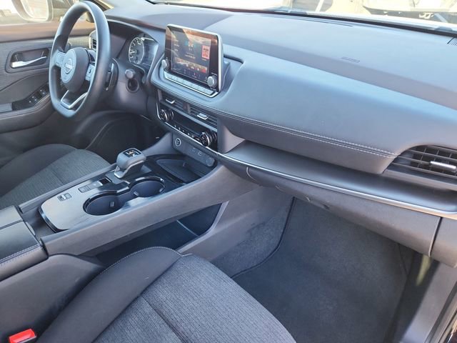 Used 2023 Nissan Rogue SV image 19