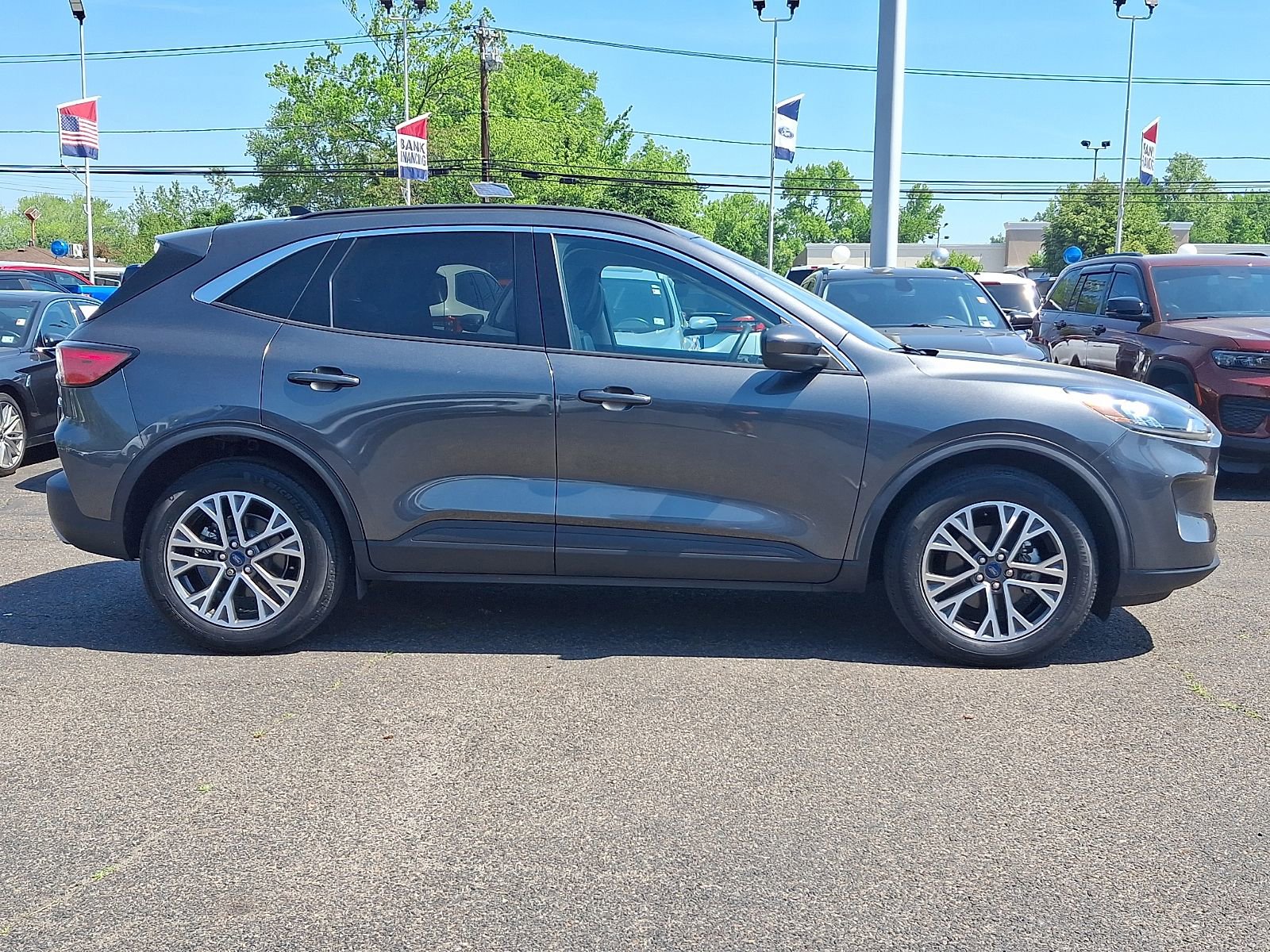 Used 2020 Ford Escape SEL AWD/4WD image 8