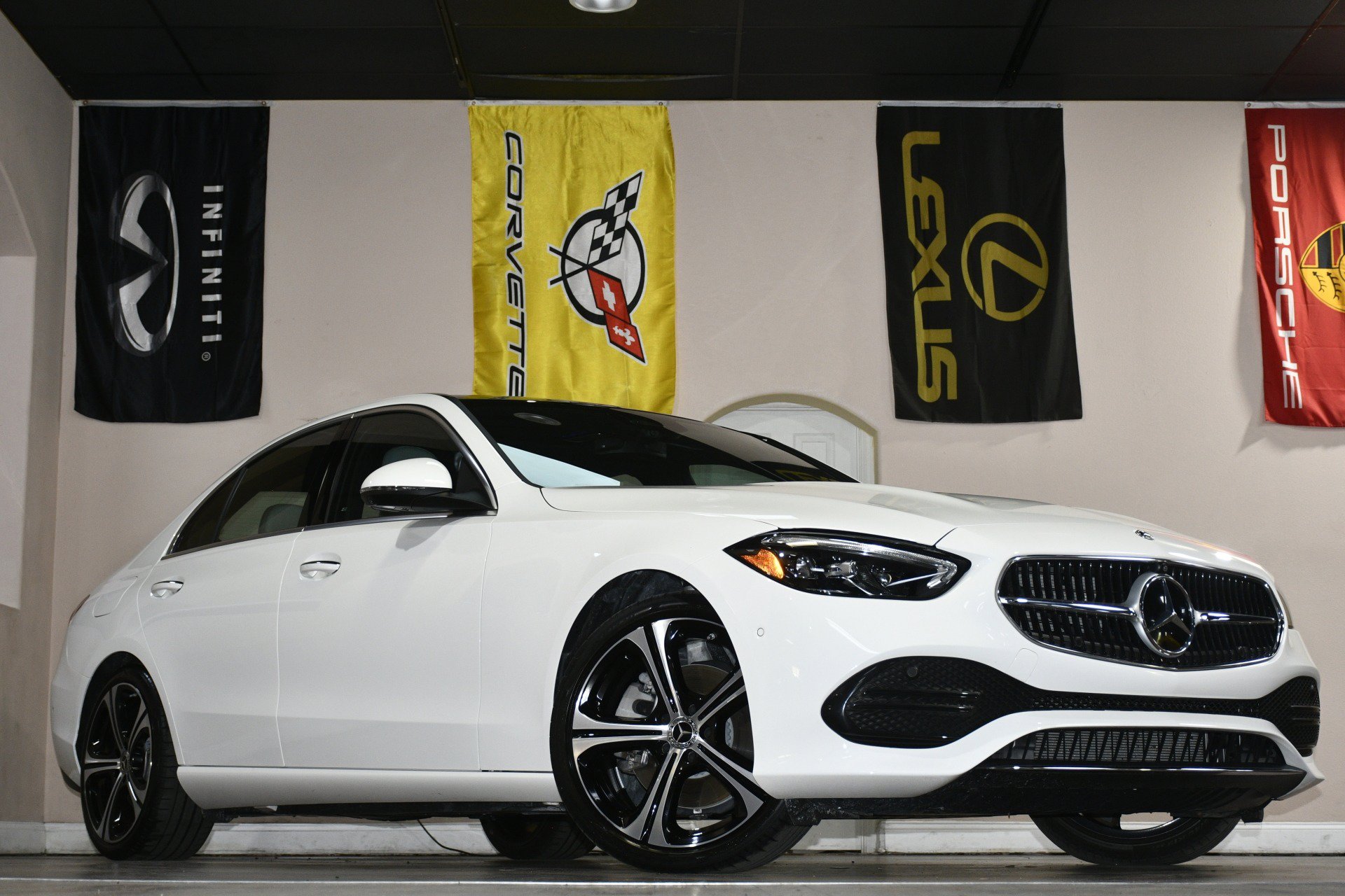 Used 2023 Mercedes-Benz C 300 Sedan image 83