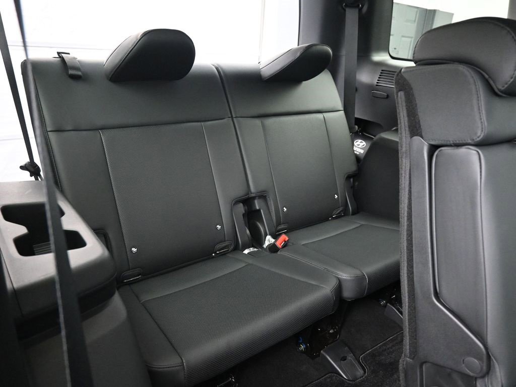 Used 2025 Hyundai Santa Fe XRT image 16