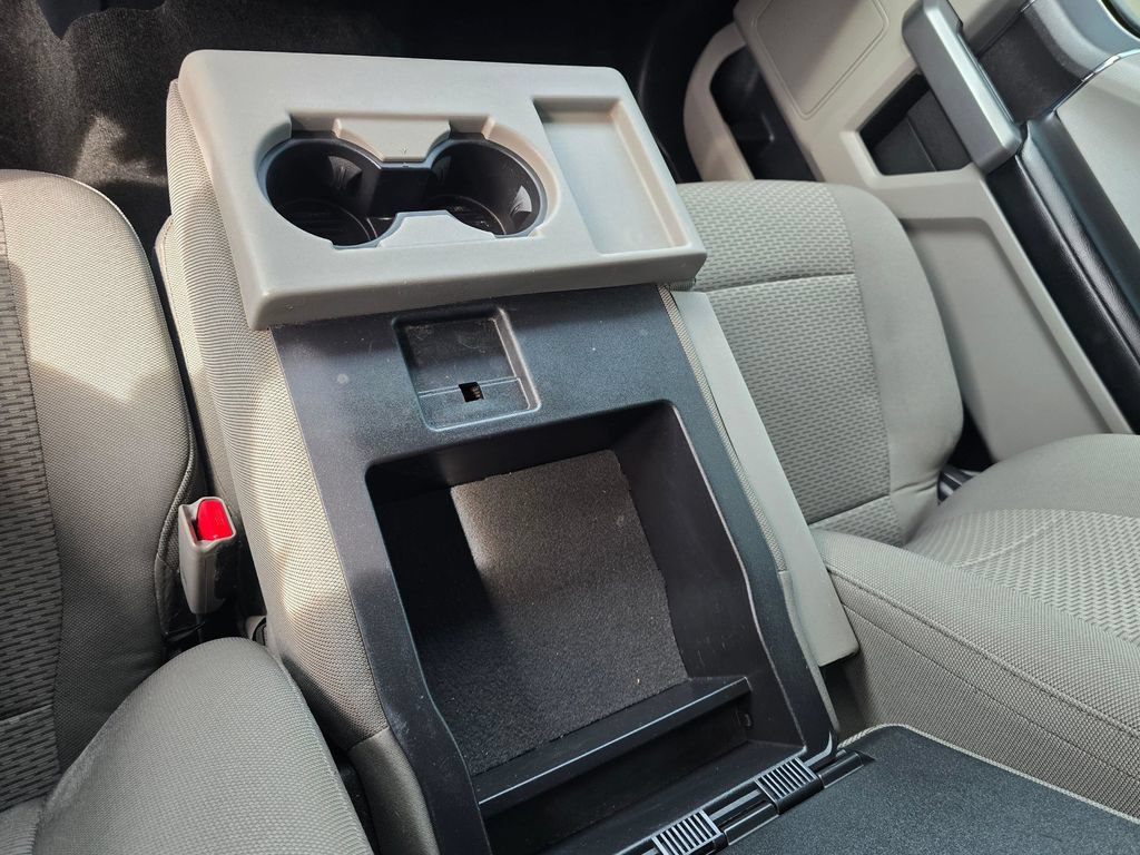 Used 2015 Ford F150 XLT AWD/4WD image 25